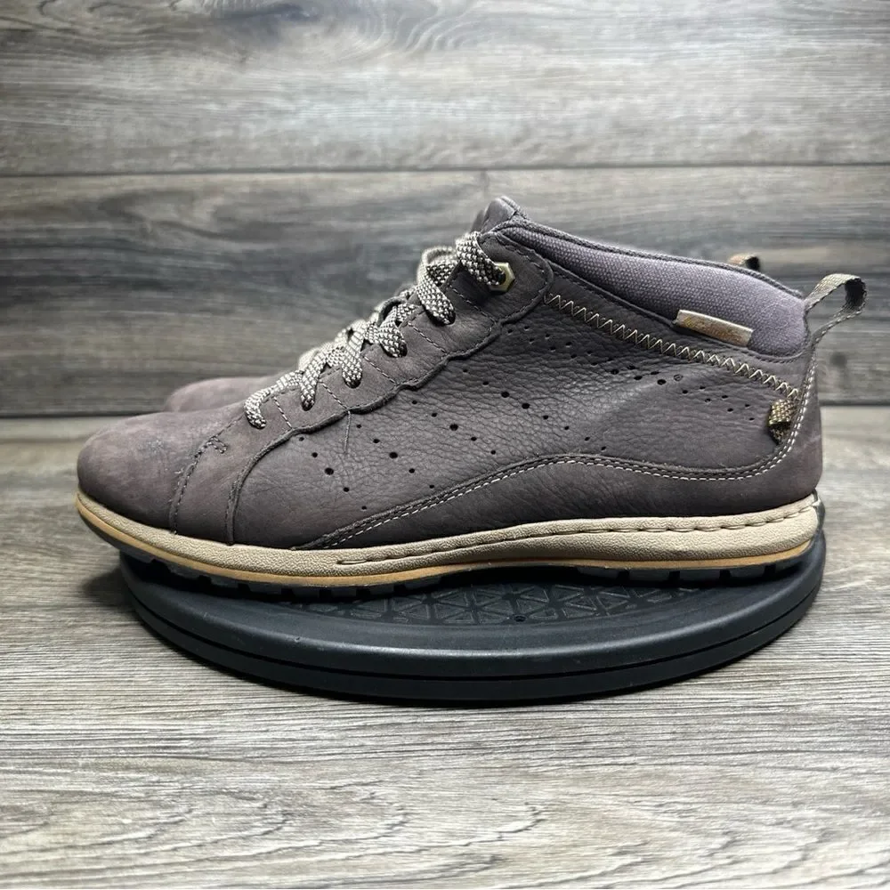 COLUMBIA Three Passes Brown Leather Chukka boots YM5290-059 Men's Sz 8.5